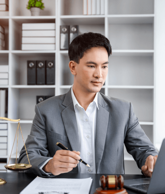 Lawyer using certified translations of legal documents in Virginia, guaranteeing official validity with accuracy.