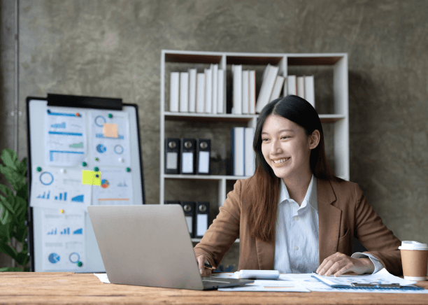 Translator offering precise language solutions through USCIS translation service in Virginia, ensuring accurate translations.